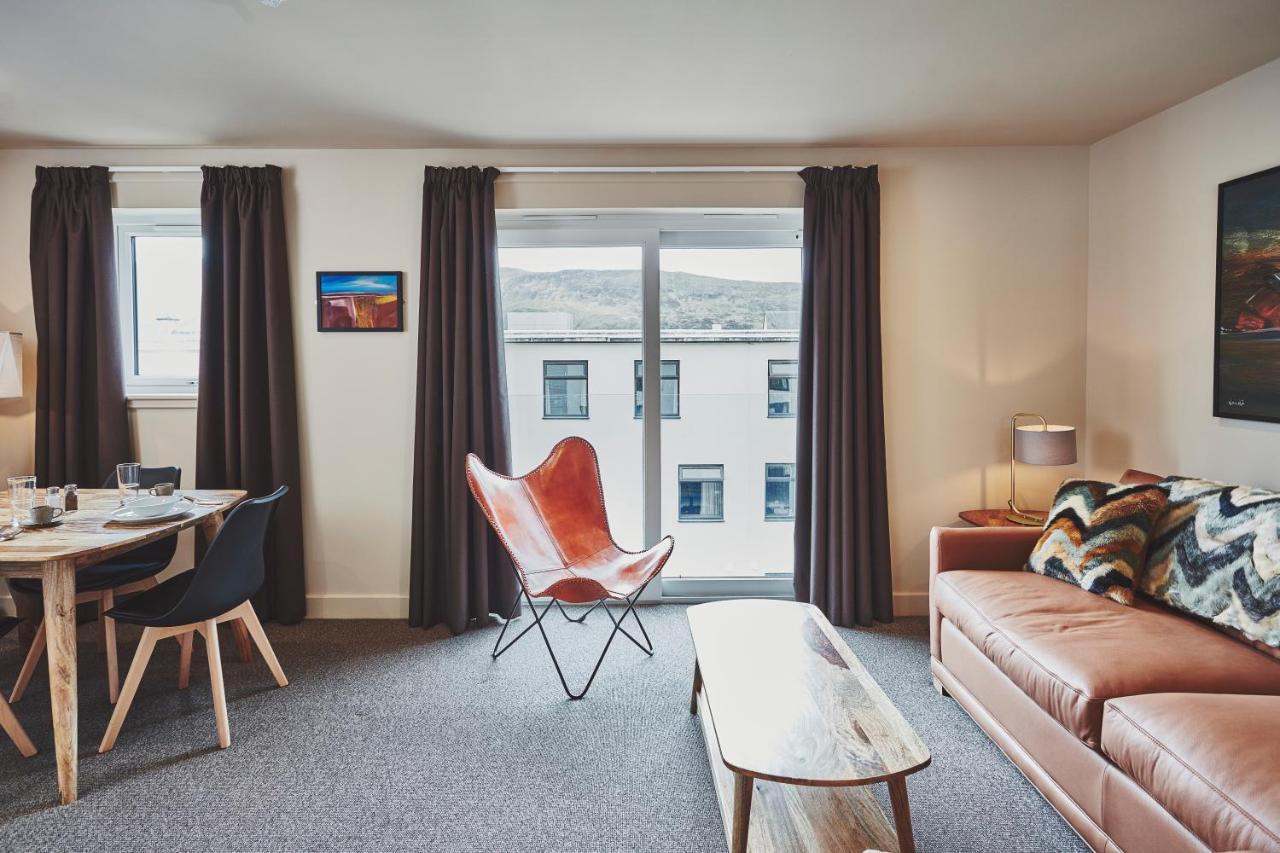 Hotel The Garrison Fort William Esterno foto